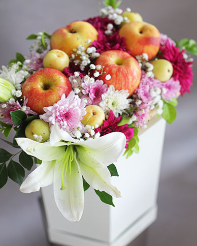 Fabulous and Refreshing Fruit Flower Bouquet