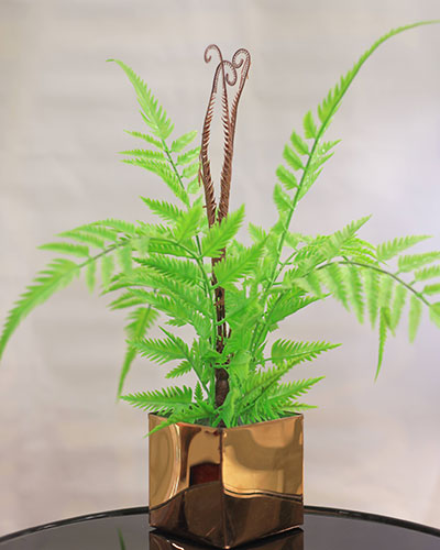 Fern Elegance in Gold