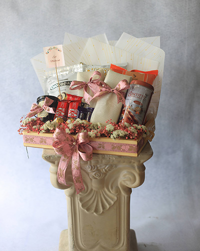 Eid Blossom Box