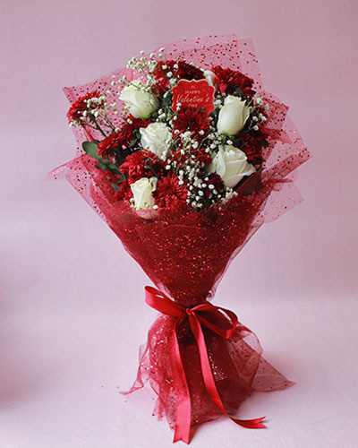 Dazzling Red and White Rose Bouquet
