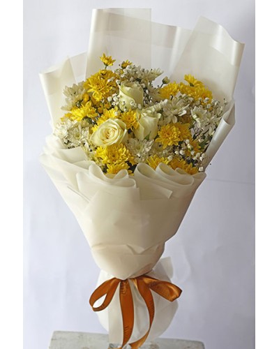 Sunshine Rose Baby’s Breath Bouquet