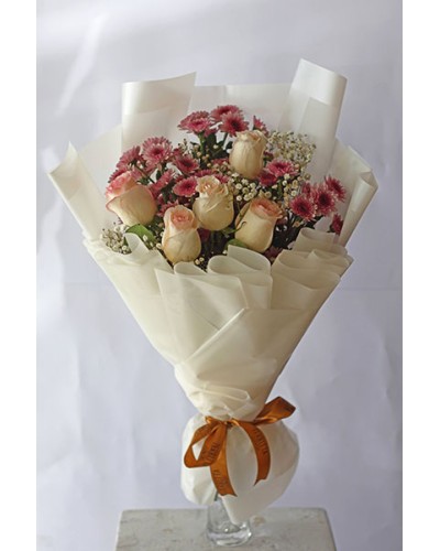 White Rose Baby’s Breath Bouquet