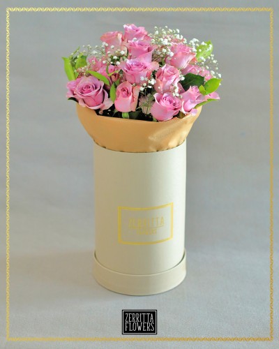 Long Stemmed Pink Roses