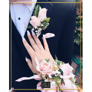 Handmade Fresh Pink Rose Corsage